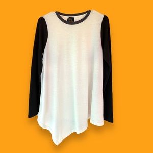 Serena Williams Signature Statement Super Soft Top White Black Long Sleeve Small